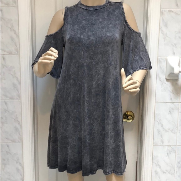 CHARCOAL GREY MINERAL WASHED COLD SHOULDER DRESS - Picture 3 of 7